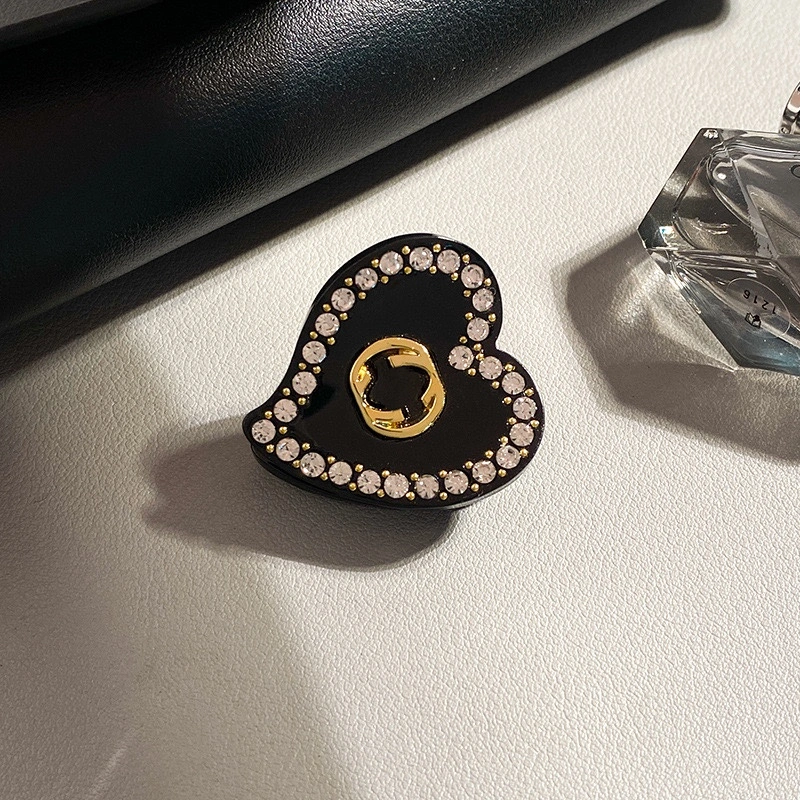SoftTouch Gucci Hairpins 245096