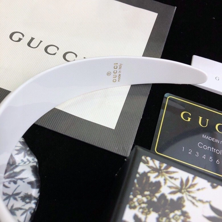 GoodFit Gucci Hairpins 245104