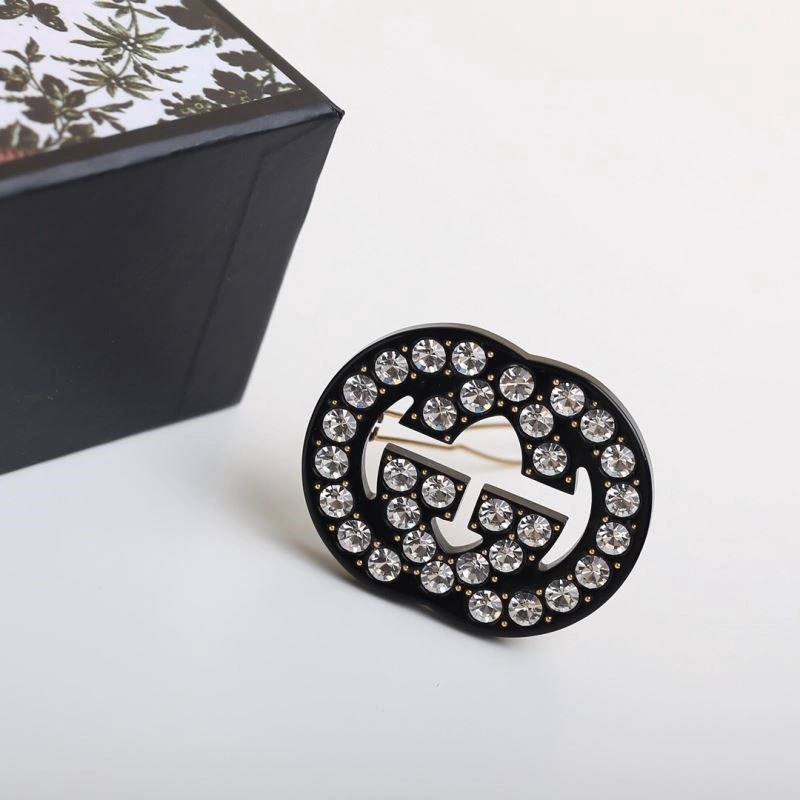 WaterResistant Gucci Hairpins 244318