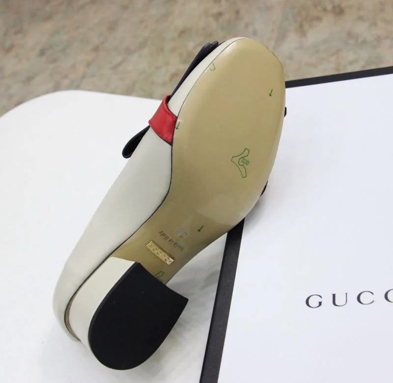 Flexible Gucci Heeled Shoes 24853