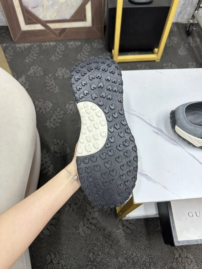 Reliable Gucci High Shoes 24207