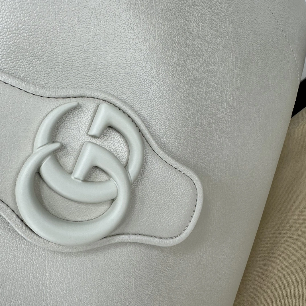 RelaxedFit Gucci Hobo Bags 72548
