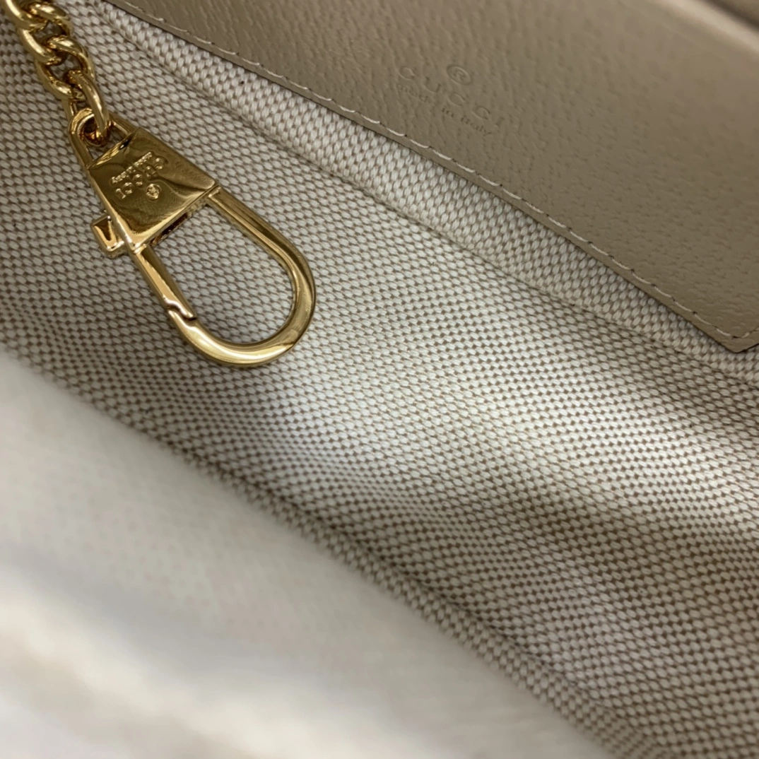 Gucci Hobo Bags Breathable 72656