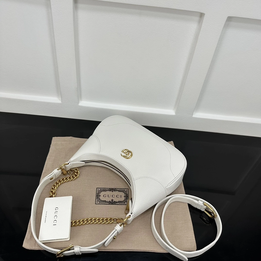 Gucci Hobo Bags Trendsetting 67420