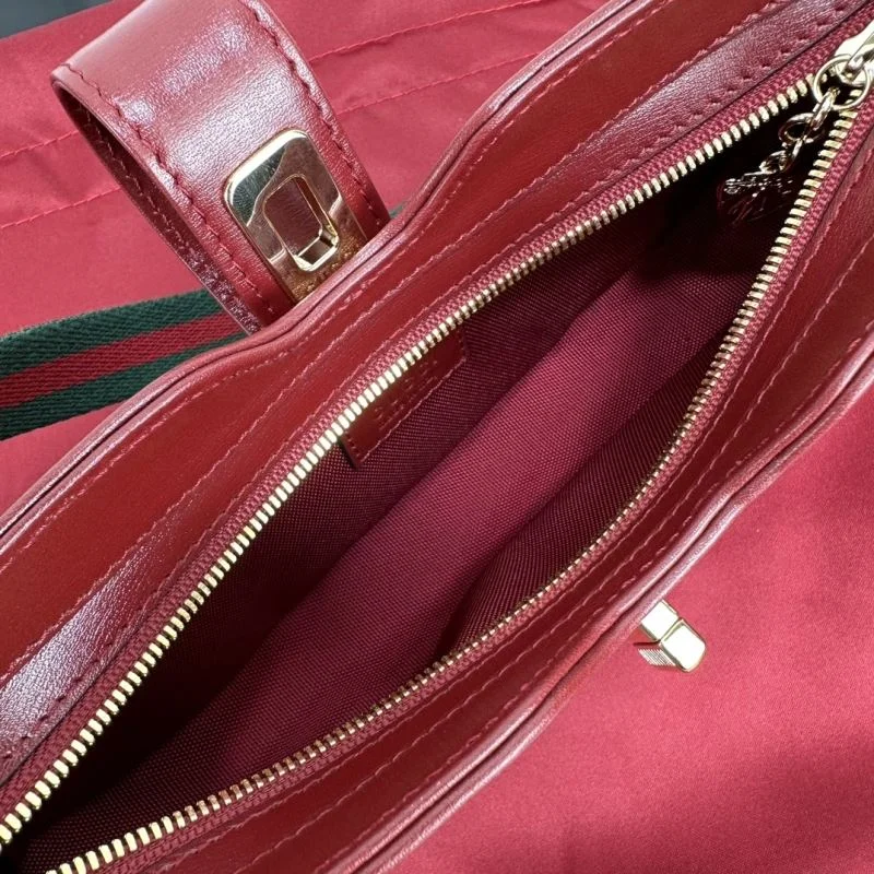 Resilient Gucci Hobo Bags 51401