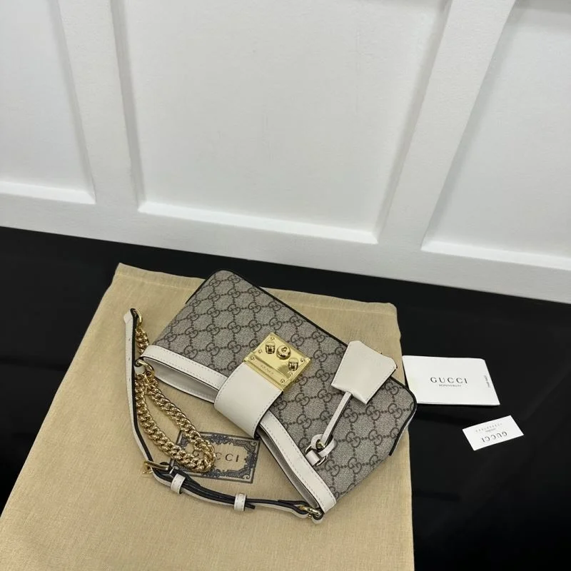 Gucci Hobo Bags Functional 51381
