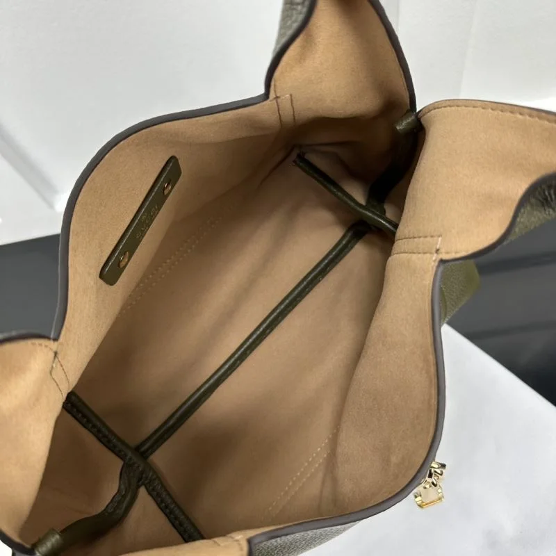 Gucci Hobo Bags Resilient 51383