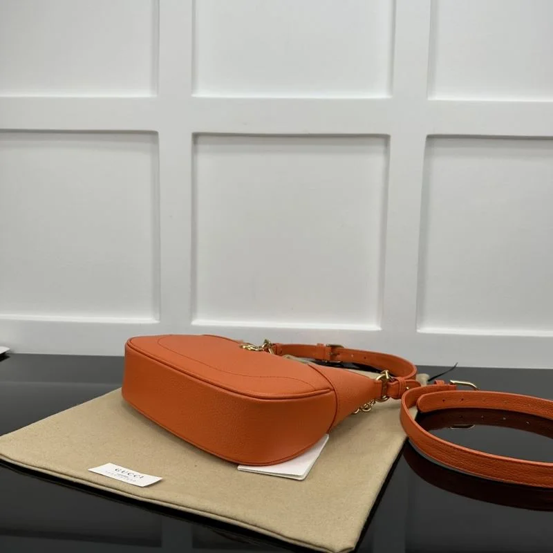 Supportive Gucci Hobo Bags 51379