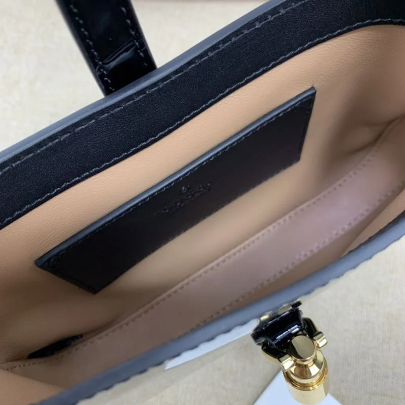 Contemporary Gucci Hobo Bags 51341