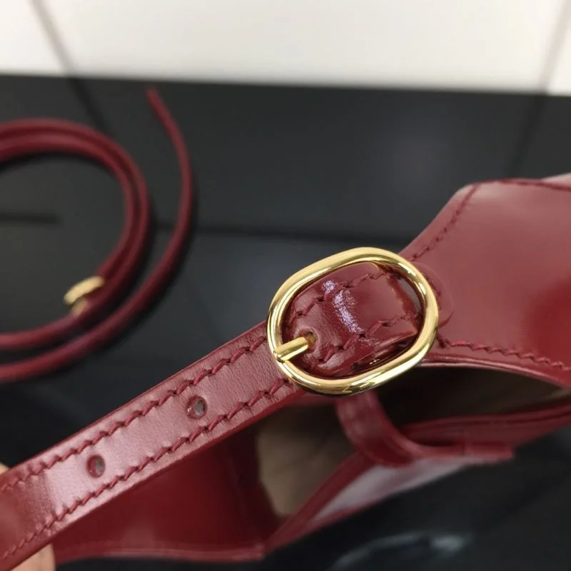 Breathable Gucci Hobo Bags 51353