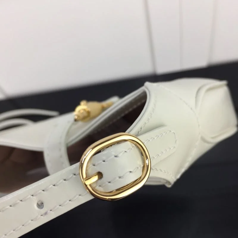 Gucci Hobo Bags Refined 51315