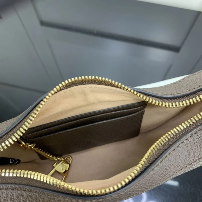 Gucci Hobo Bags Minimalist 51385