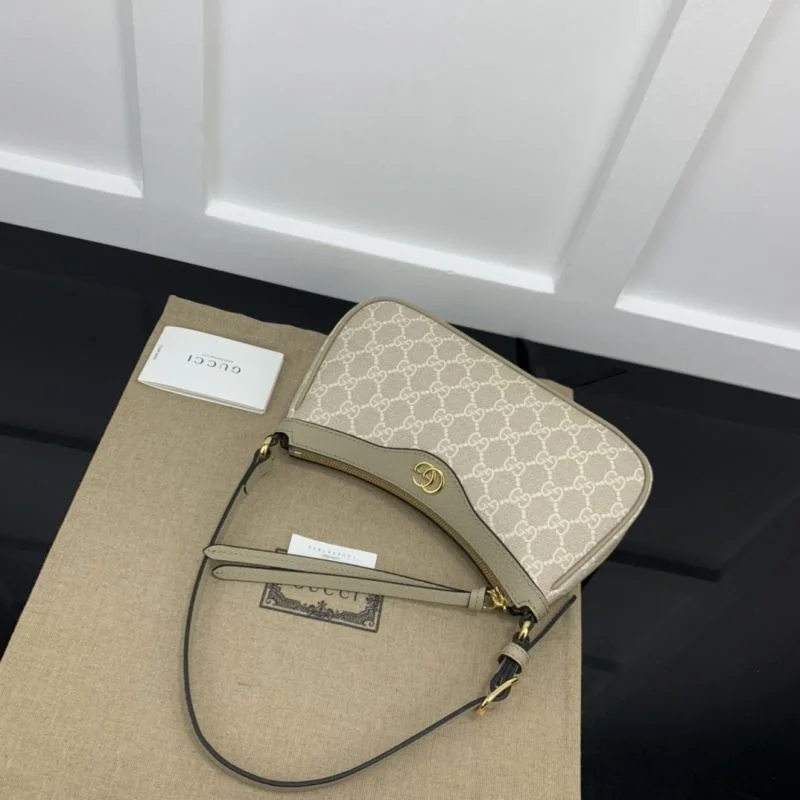 Flexible Gucci Hobo Bags 51316
