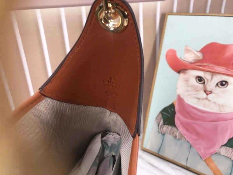 Gucci Hobo Bags Snug 81443