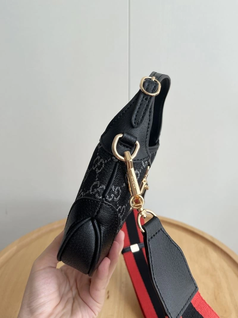 Vibrant Gucci Hobo Bags 81429