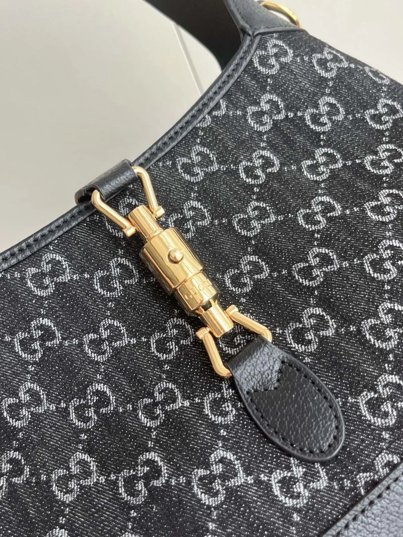 Neat Gucci Hobo Bags 81431