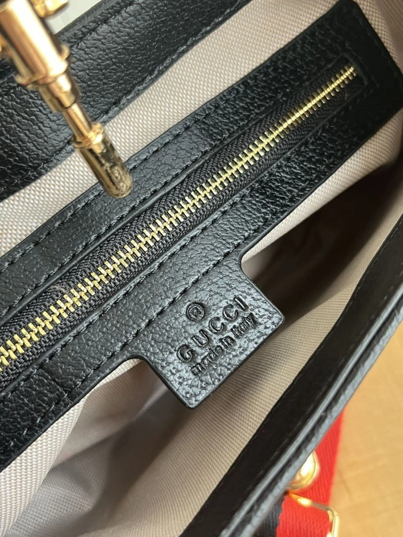 Neat Gucci Hobo Bags 81431