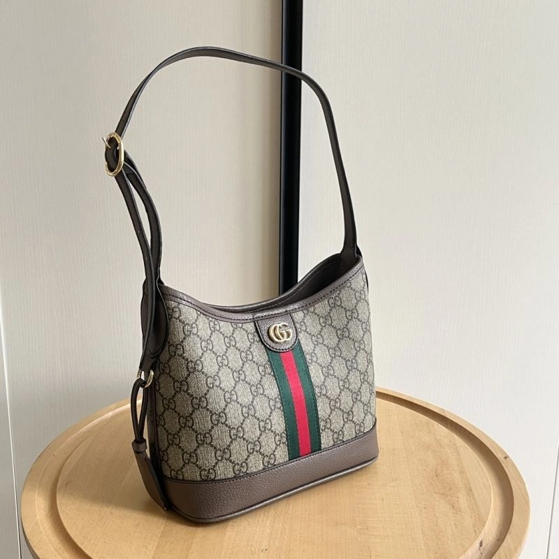 UrbanChic Gucci Hobo Bags 81430