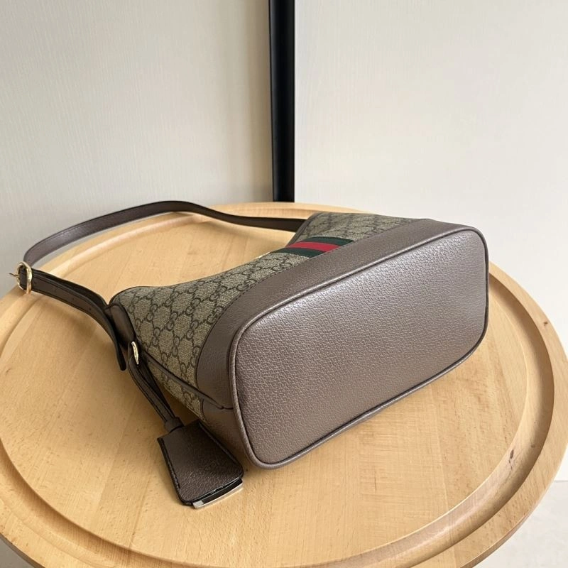 UrbanChic Gucci Hobo Bags 81430