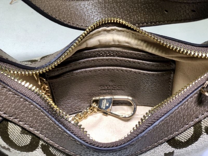ModernLook Gucci Hobo Bags 81425