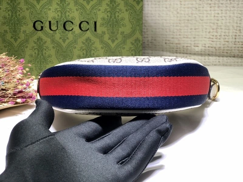 Neat Gucci Hobo Bags 81424