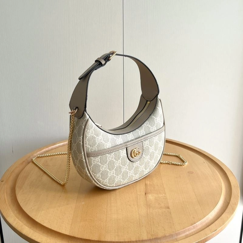 Effortless Gucci Hobo Bags 81414