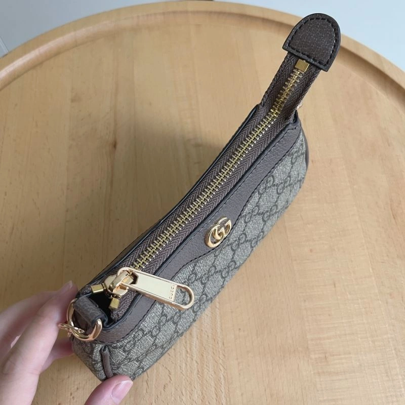 Seasonal Gucci Hobo Bags 81398