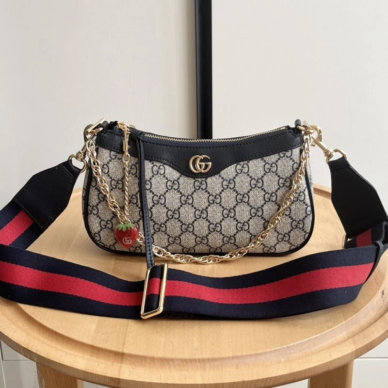 Contemporary Gucci Hobo Bags 81391
