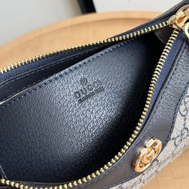Contemporary Gucci Hobo Bags 81391