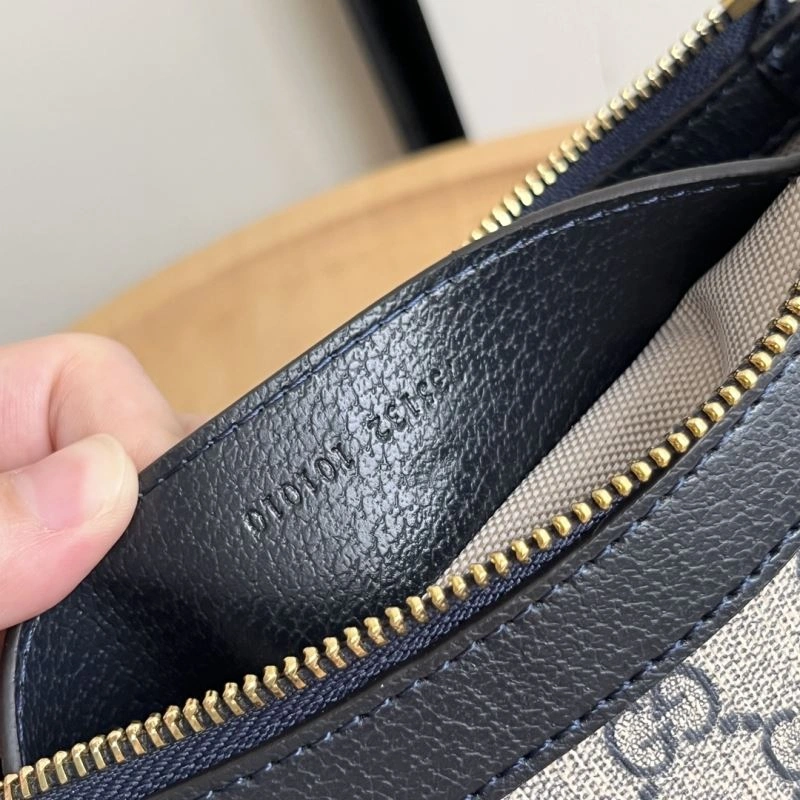 Contemporary Gucci Hobo Bags 81391