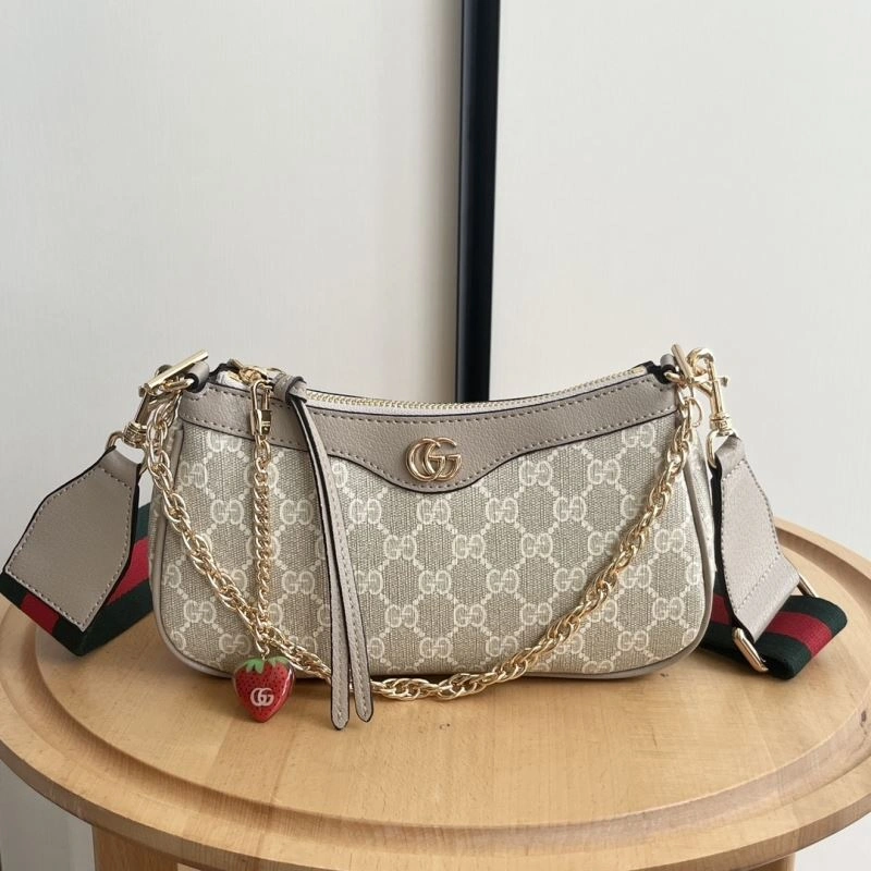 Flexible Gucci Hobo Bags 81392