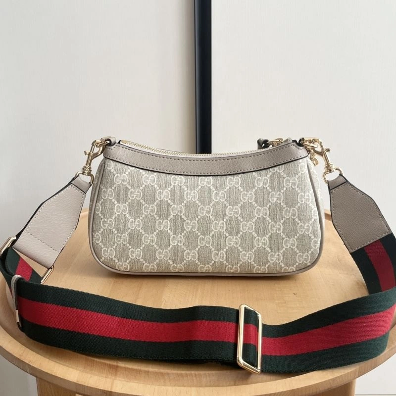 Flexible Gucci Hobo Bags 81392