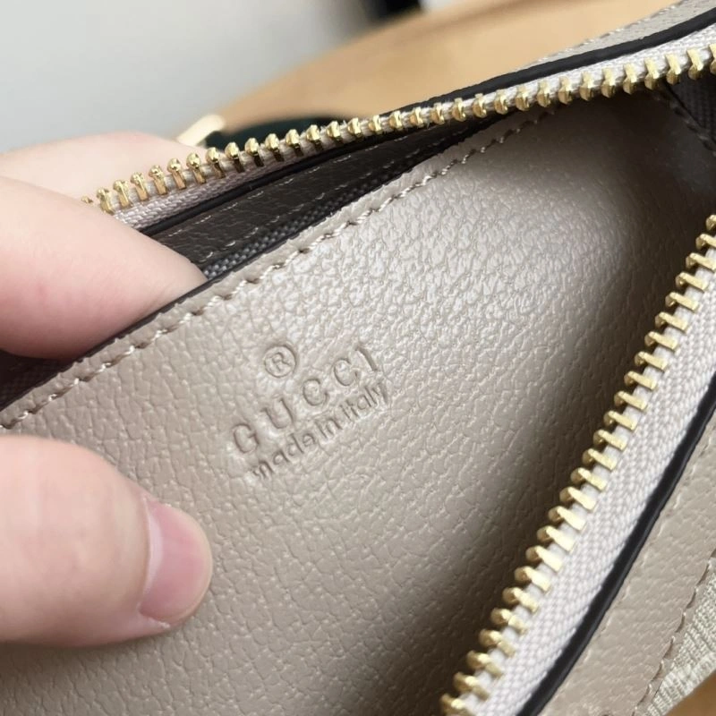 Flexible Gucci Hobo Bags 81392