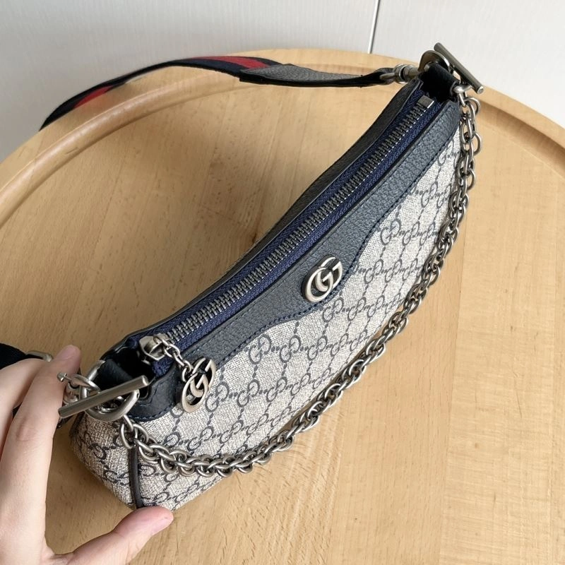 Gucci Hobo Bags Flexible 81386