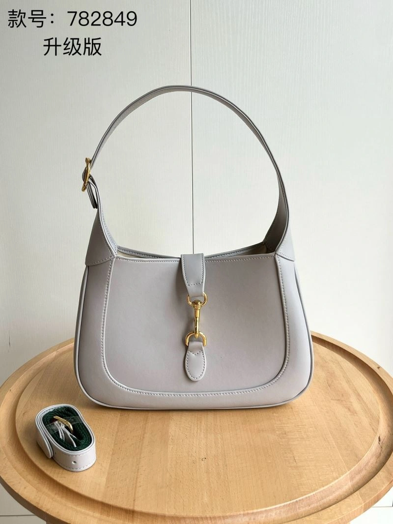 Gucci Hobo Bags Functional 81384