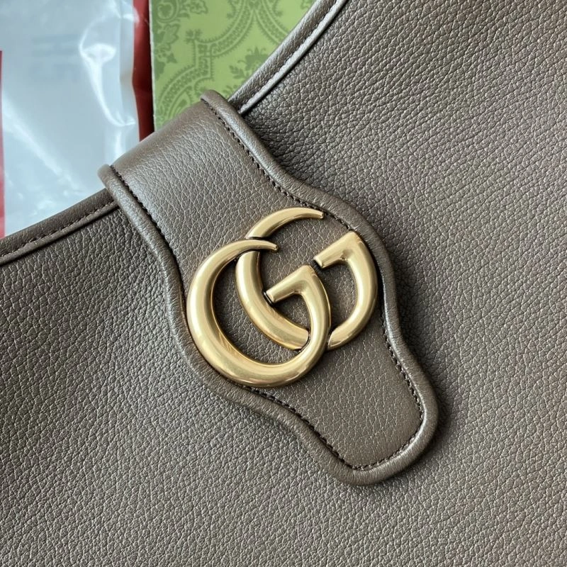 Sporty Gucci Hobo Bags 74700