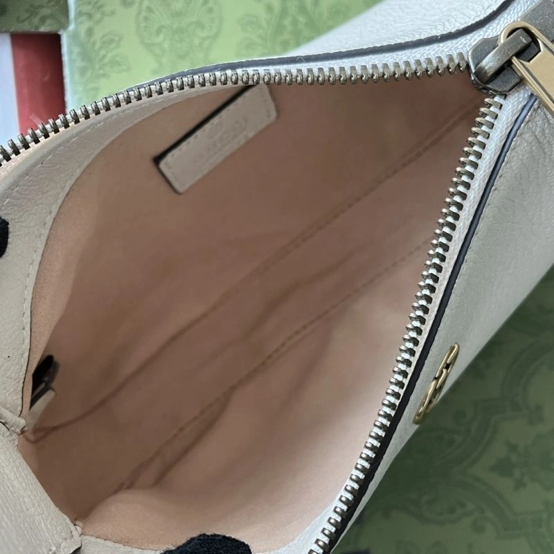 Gucci Hobo Bags Practical 74642