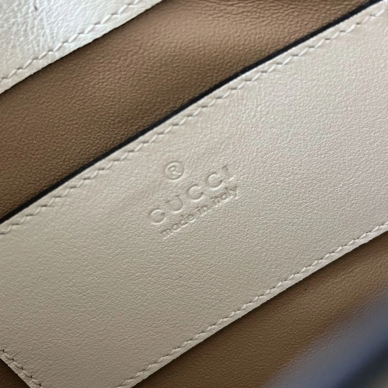 Gucci Hobo Bags EyeCatching 73534