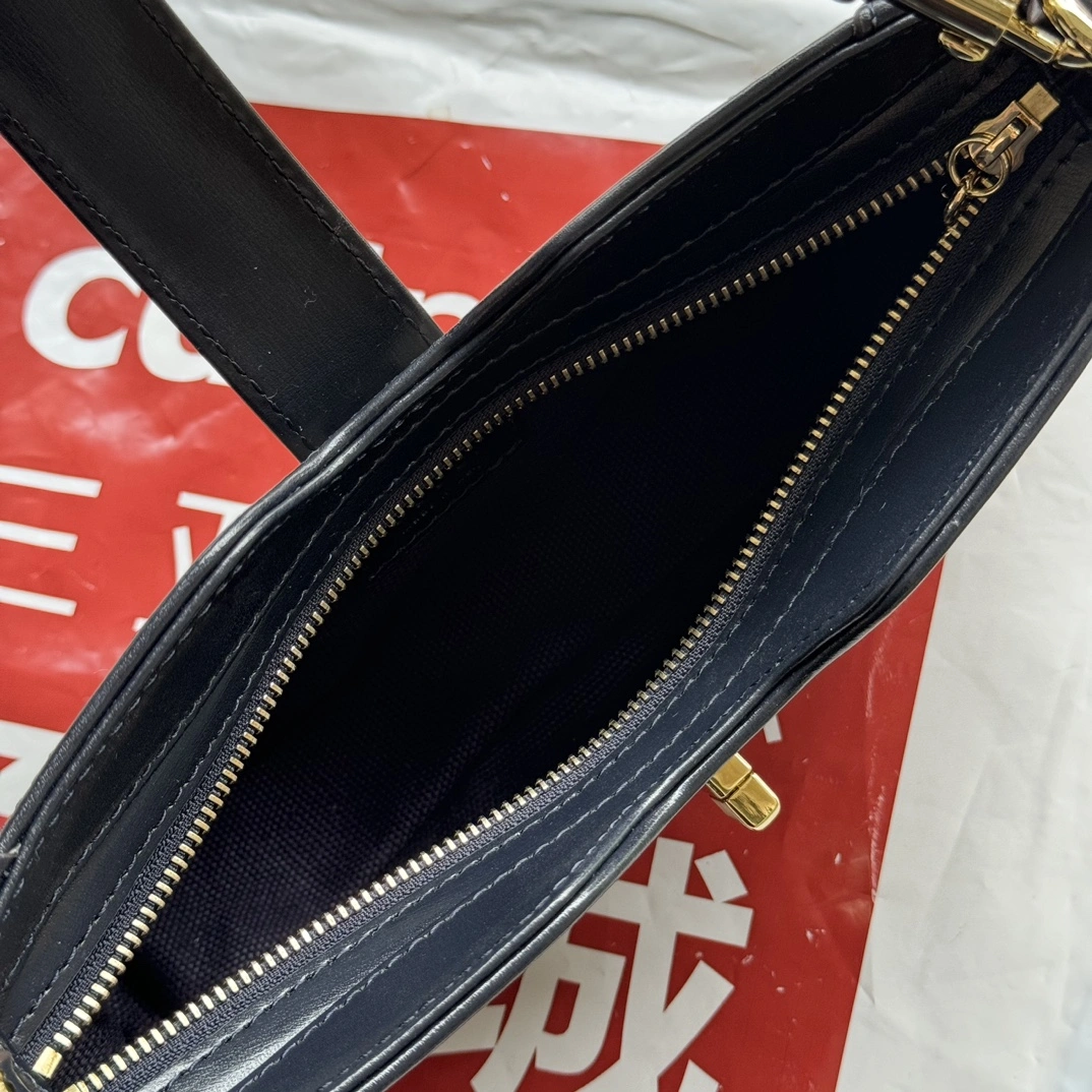 EasyCare Gucci Hobo Bags 72526