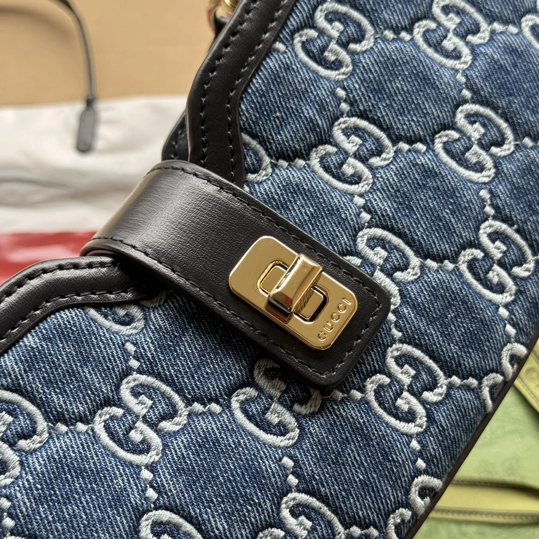 Unique Gucci Hobo Bags 72460