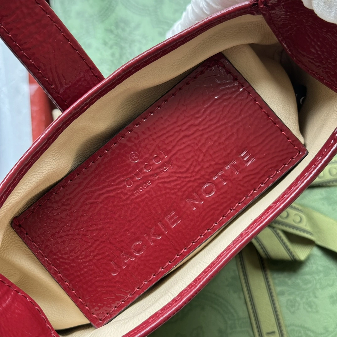Practical Gucci Hobo Bags 72435