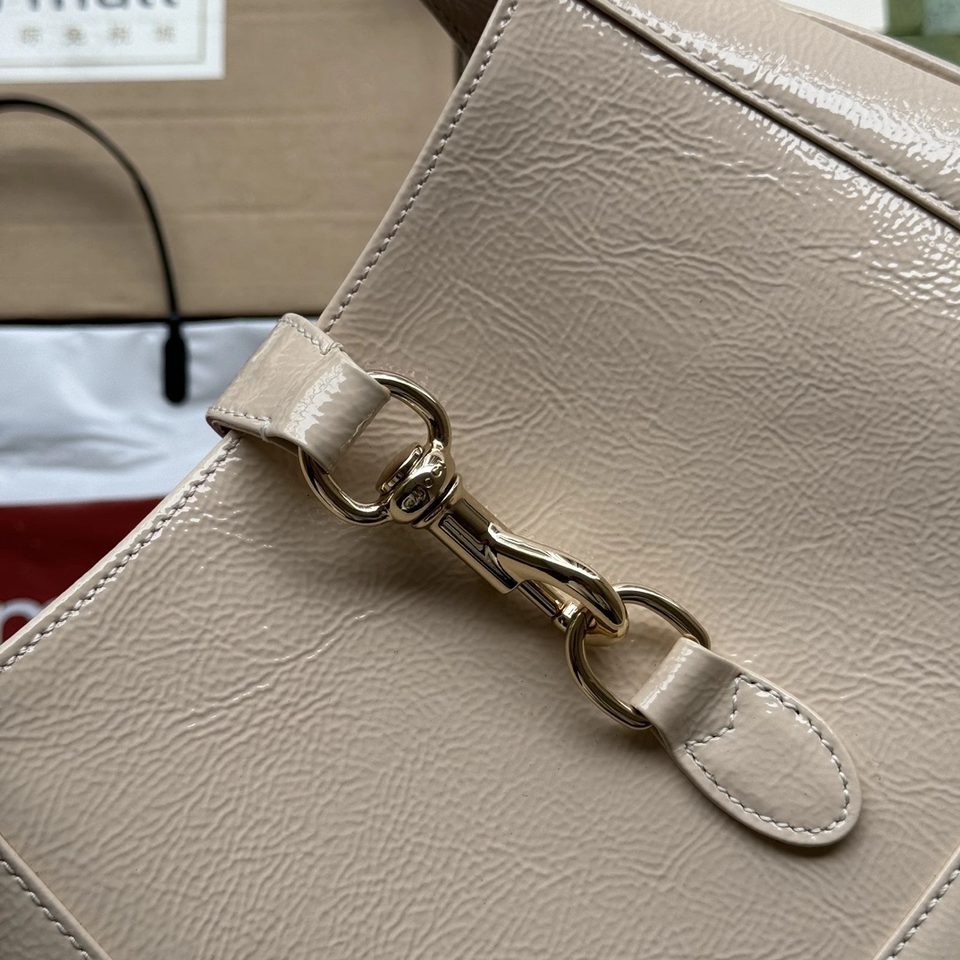 Gucci Hobo Bags UrbanStyle 72447