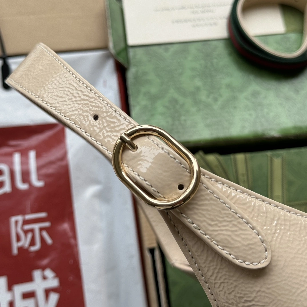 Gucci Hobo Bags UrbanStyle 72447