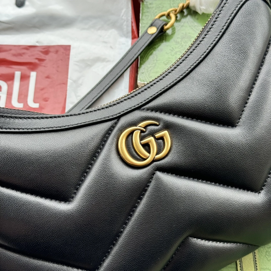 Minimalist Gucci Hobo Bags 72438