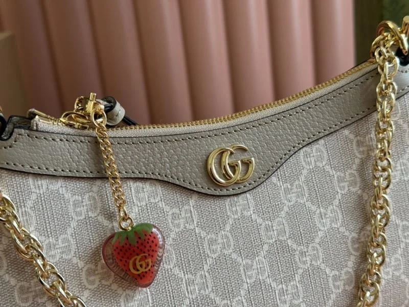 Gucci Hobo Bags Unique 49962