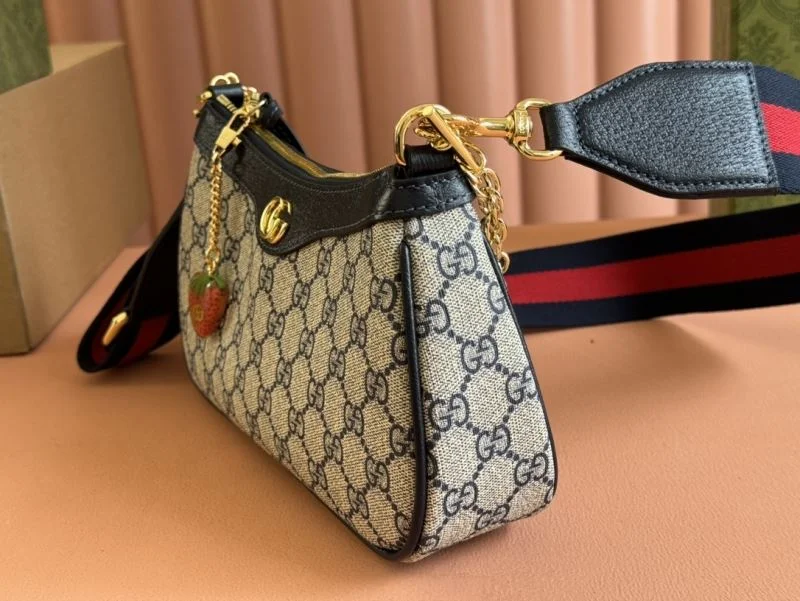 SmoothTexture Gucci Hobo Bags 49946