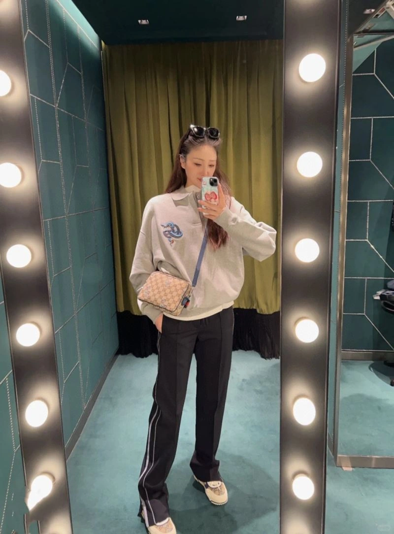 Gucci Hoodies Colorful 128604