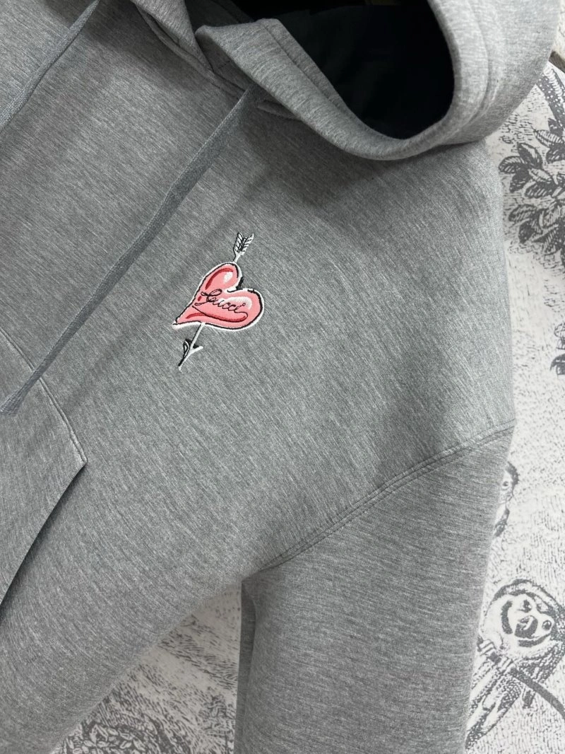 Sustainable Gucci Hoodies 124457