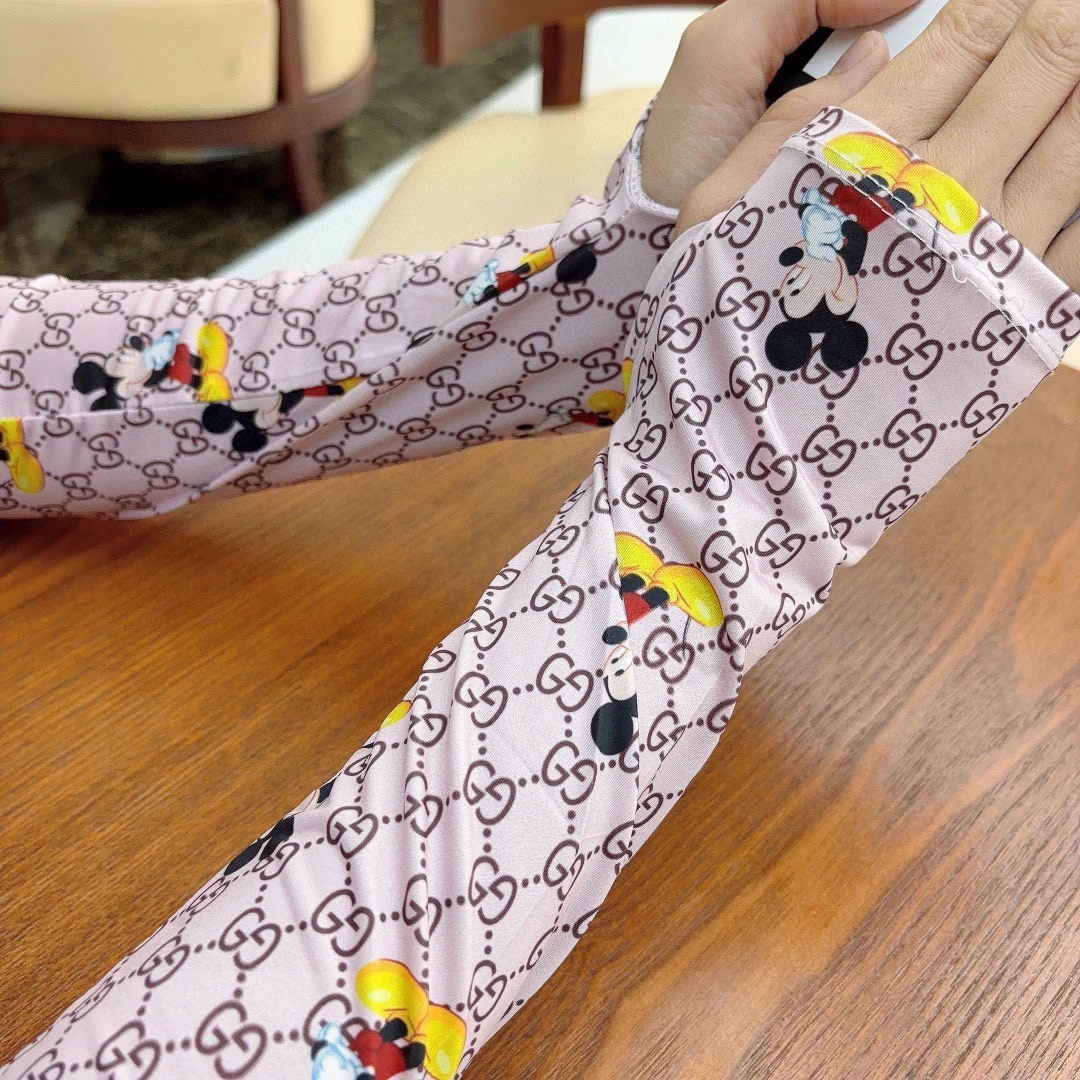 Resilient Gucci Ice Silk Sleeves 264939