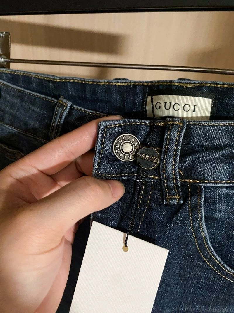 Seasonal Gucci Jeans 125059